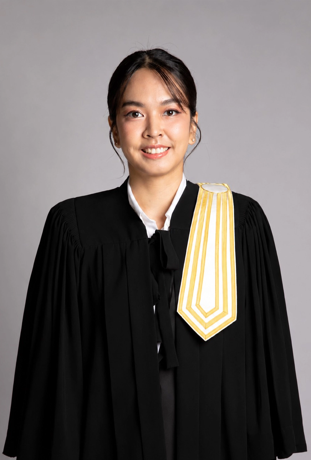 https://legalclinic.co.th/wp-content/uploads/2026/10/profile-3.webp